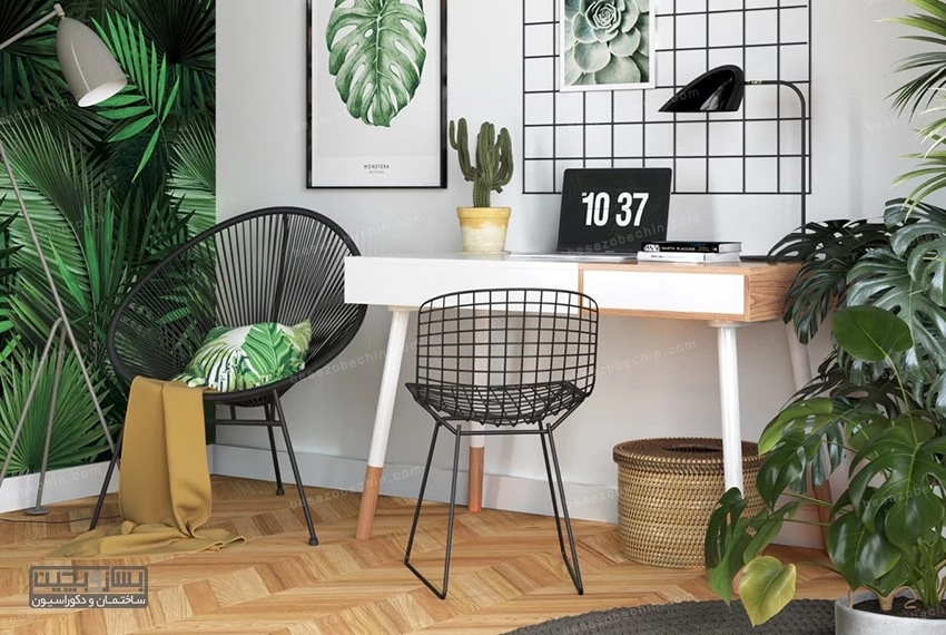 میز کار چوبی کوچک و کمجا