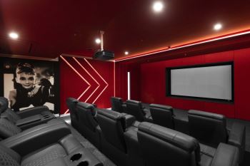 طراحی و اجرای سینمای خانگی خصوصی در دکوراسیون منازل