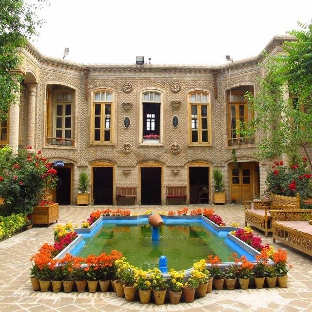 طراحی باغچه طراحی حیاط منزل ایرانی؛ ایده‌های زیبا و کاربردی برای خانه‌های امروزی
